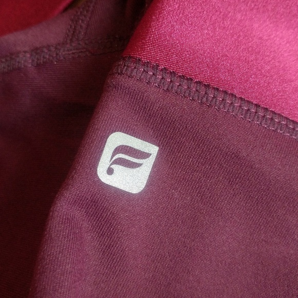 Fabletics Brogan Mesh Leggings Maroon Colorblock - Picture 4 of 5